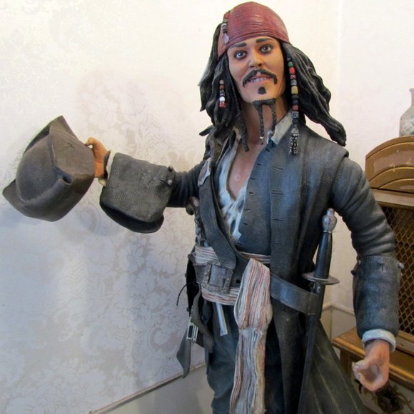 CAPT JACK SPARROW PIRATE JOHNNY DEPP TALKING 18" FIGURE PIRATES of the CARIBBEAN - Picture 14 of 14